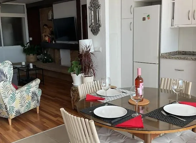 Blue Pearl - La Nogalera * Τορρεμολίνος